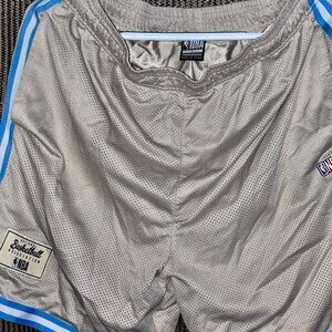 Large VINTAGE NBA Mens Basketball Shorts Khaki Beige Light Blue Stripes